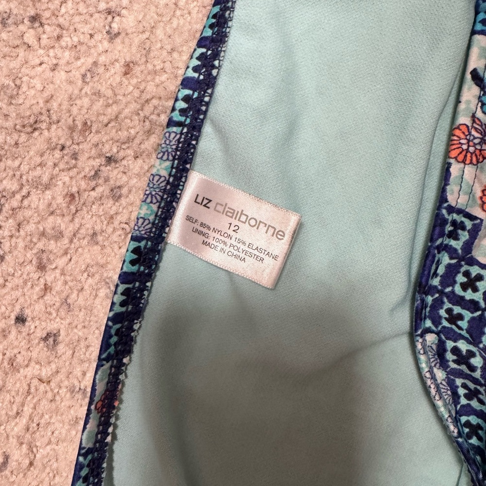 Liz Claiborne size 12 beautiful swim suit